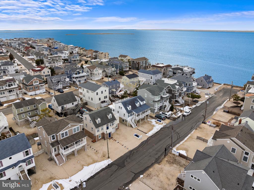 26 W OCEAN VIEW