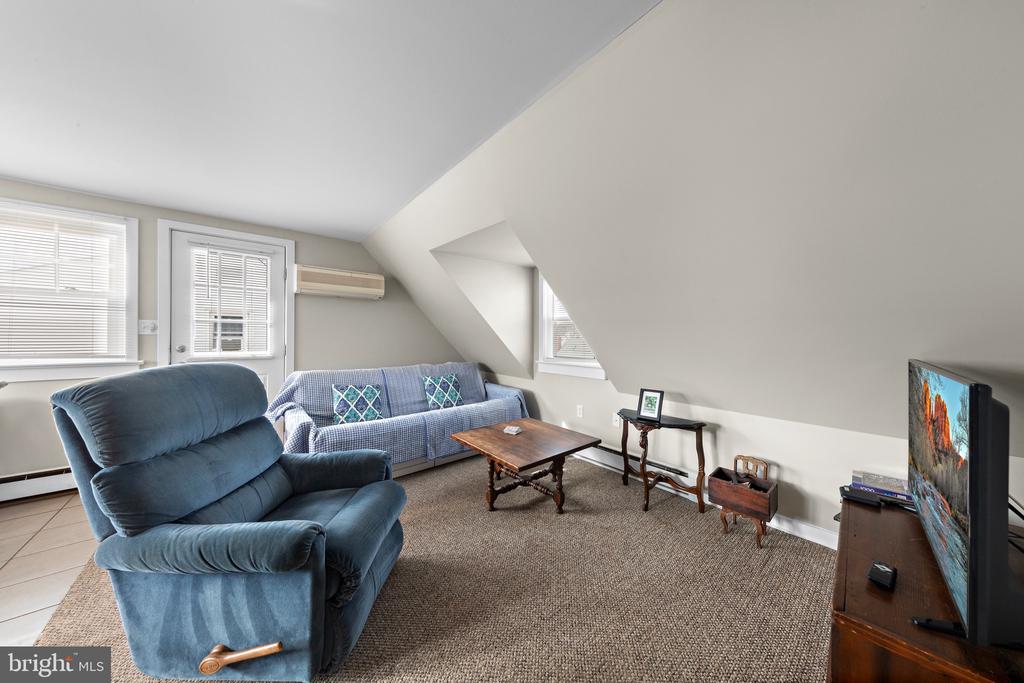 26 W OCEAN VIEW