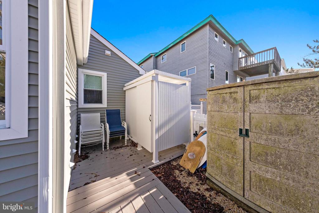 116 E 28TH STREET