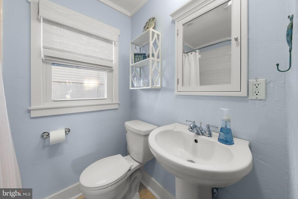 116 E 28TH STREET