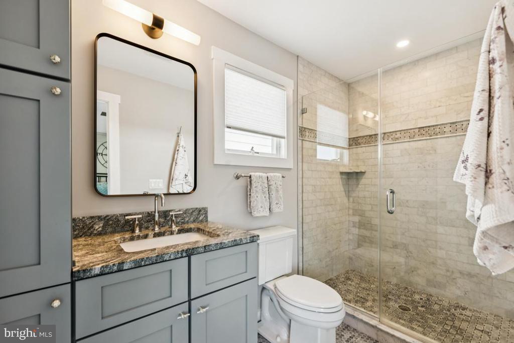 108 E 27TH STREET