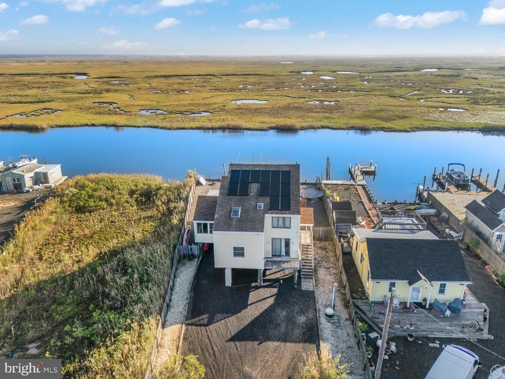 322 DOCK ROAD
