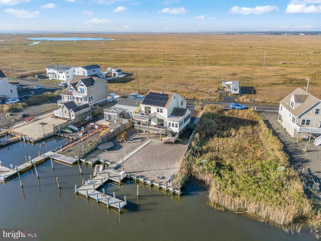 322 DOCK ROAD