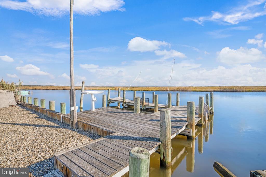 322 DOCK ROAD