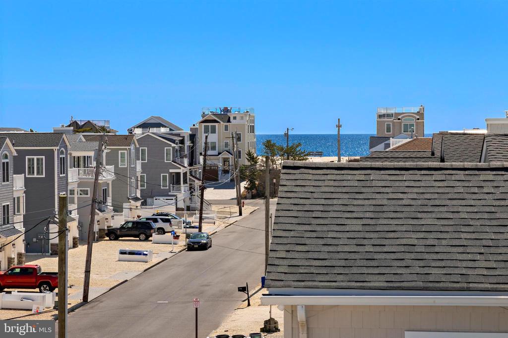 30 W HARDING AVENUE