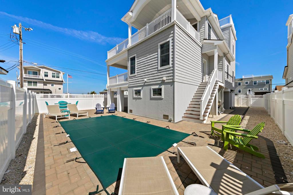 30 W HARDING AVENUE