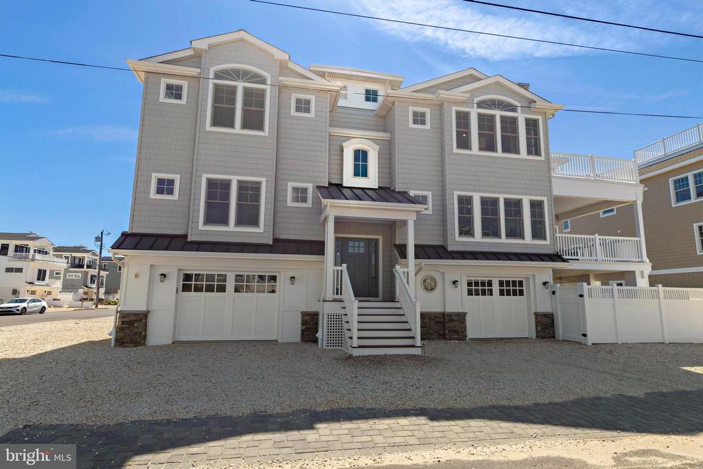 30 W HARDING AVENUE
