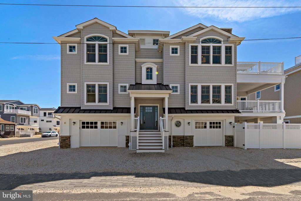 30 W HARDING AVENUE