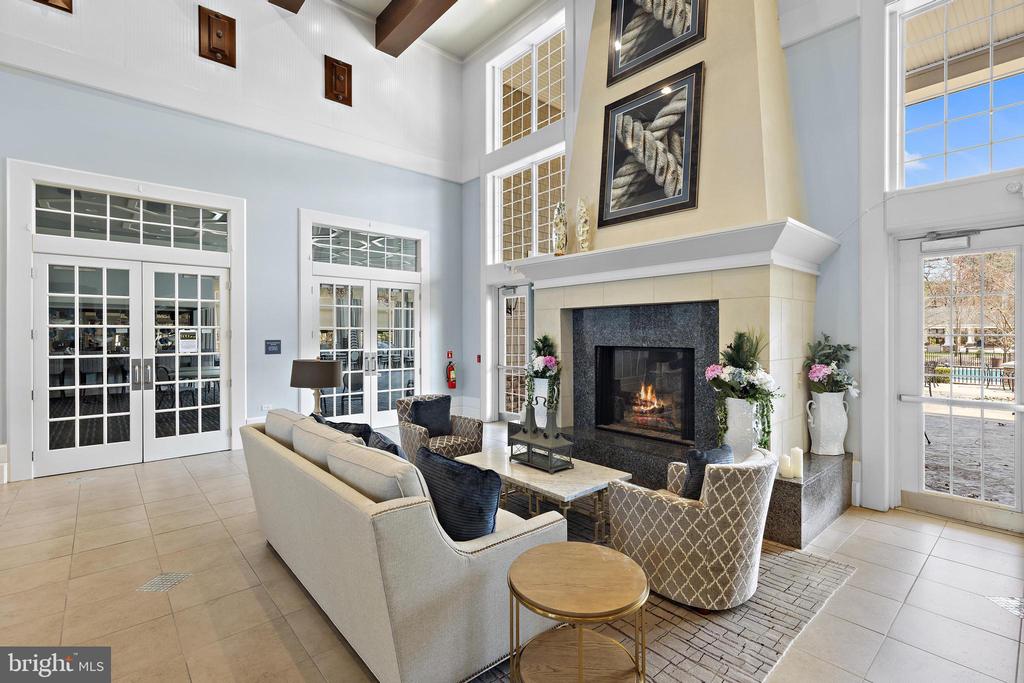 333 NEWPORT WAY