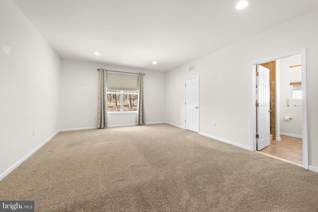 333 NEWPORT WAY