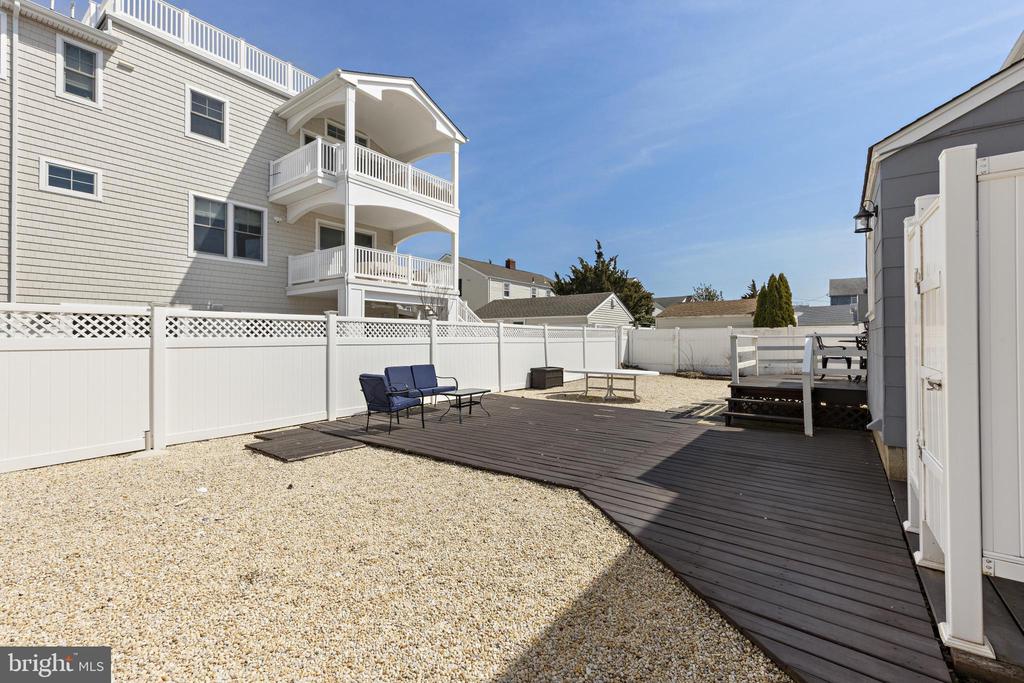 15 E COLORADO AVENUE