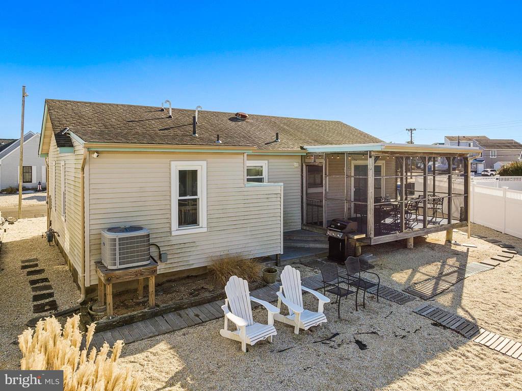 14 CLARA DRIVE