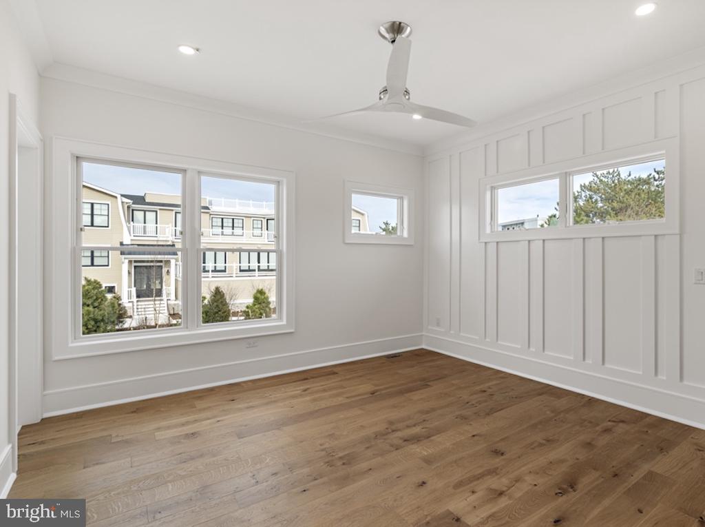 129-C LONG BEACH BOULEVARD