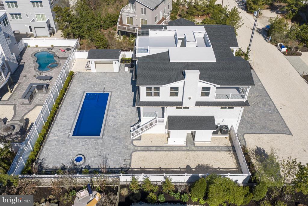 129-C LONG BEACH BOULEVARD