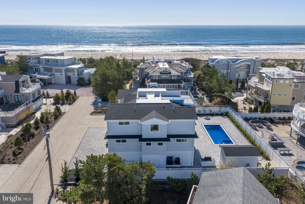 129-C LONG BEACH BOULEVARD