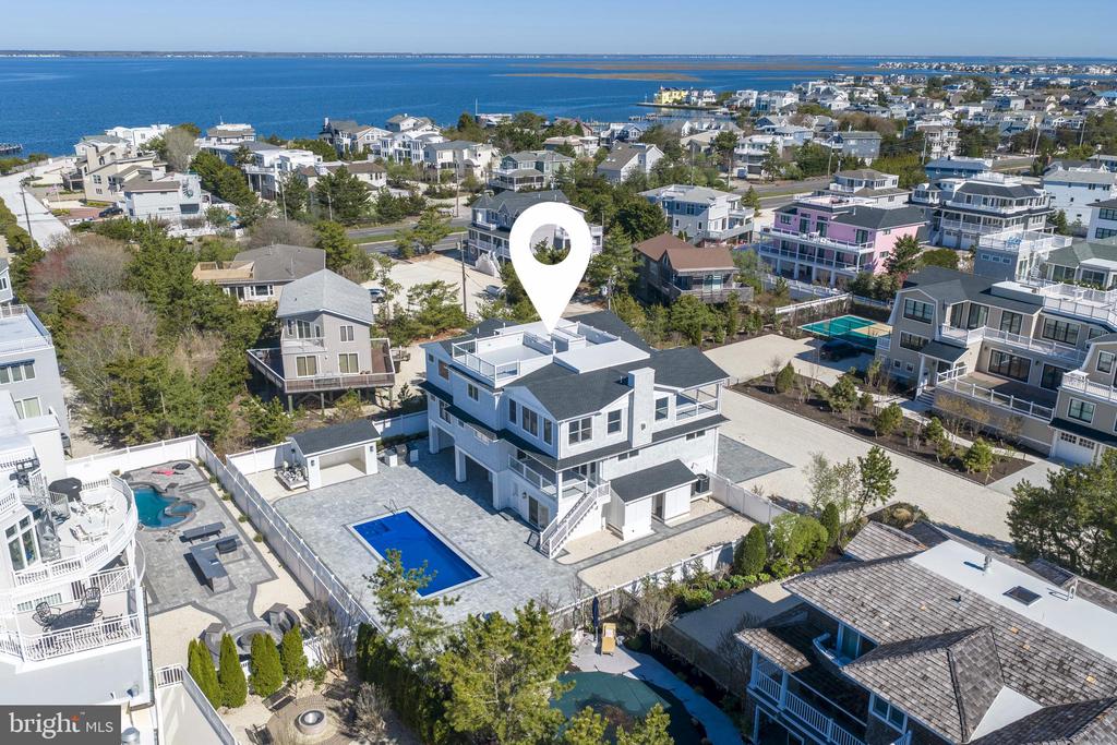 129-C LONG BEACH BOULEVARD