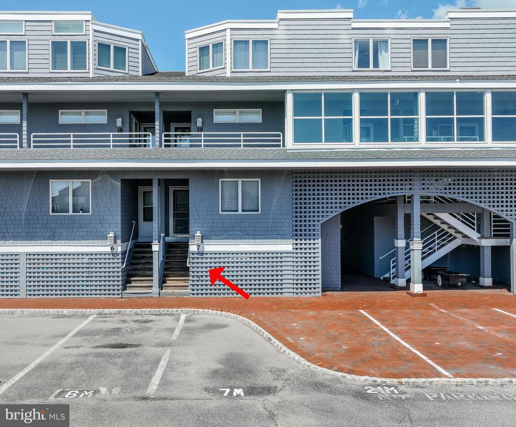 1000 N BAY AVENUE Unit: C7