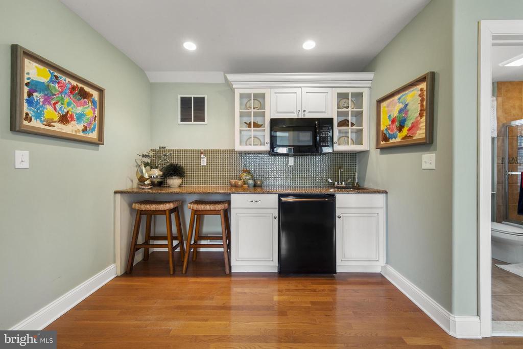 41 W OCEAN VIEW DRIVE