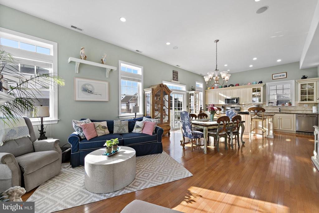 41 W OCEAN VIEW DRIVE