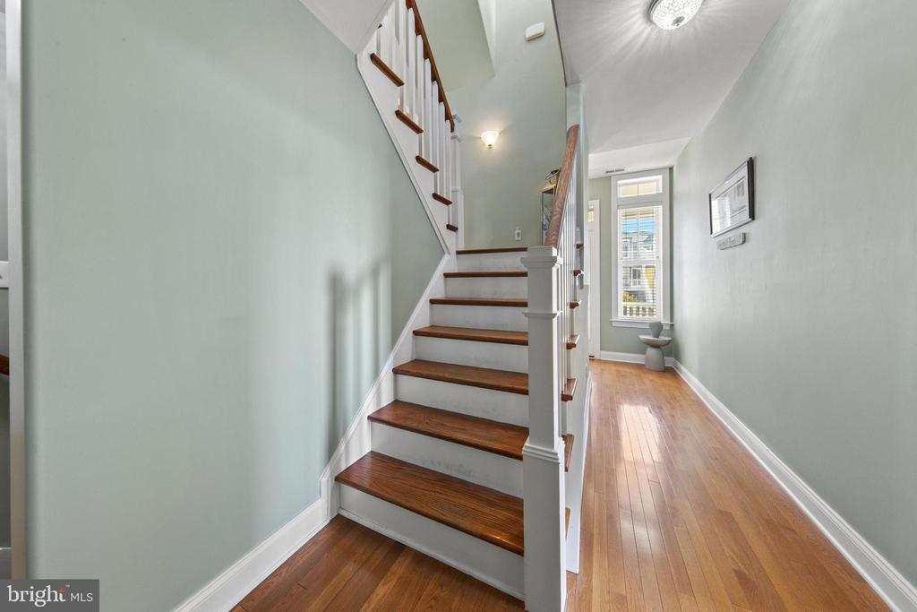 41 W OCEAN VIEW DRIVE