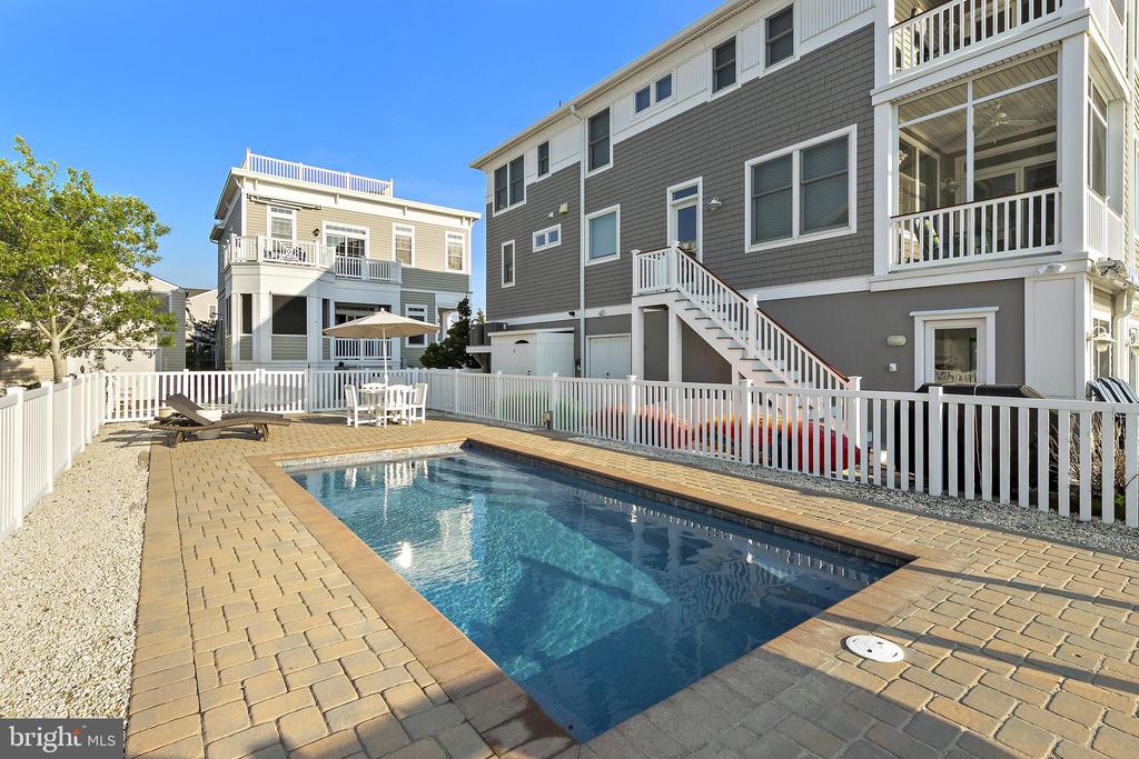 41 W OCEAN VIEW DRIVE