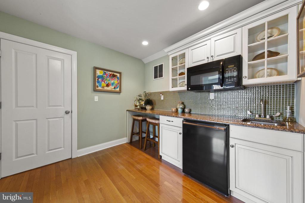 41 W OCEAN VIEW DRIVE