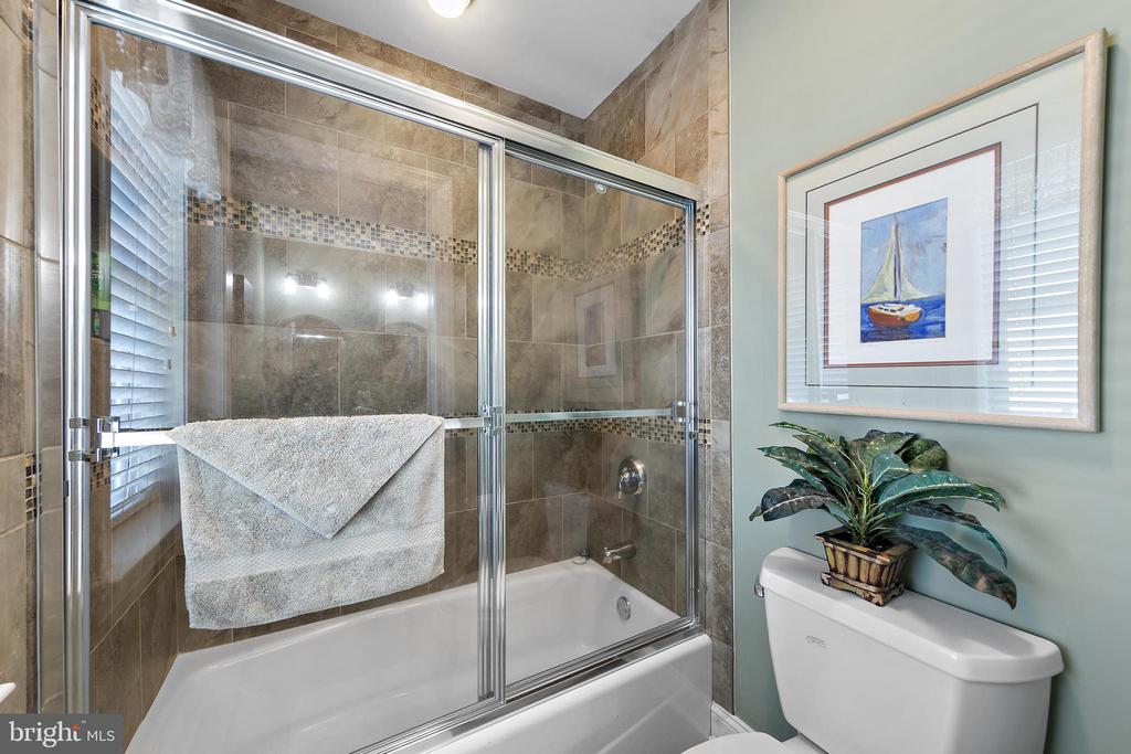 41 W OCEAN VIEW DRIVE