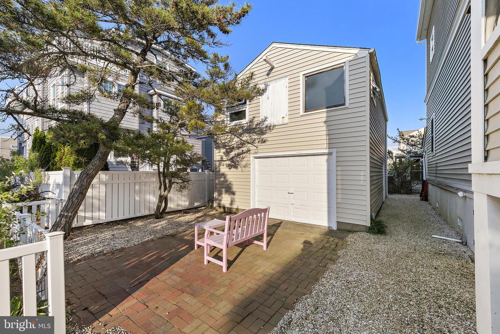41 W OCEAN VIEW DRIVE