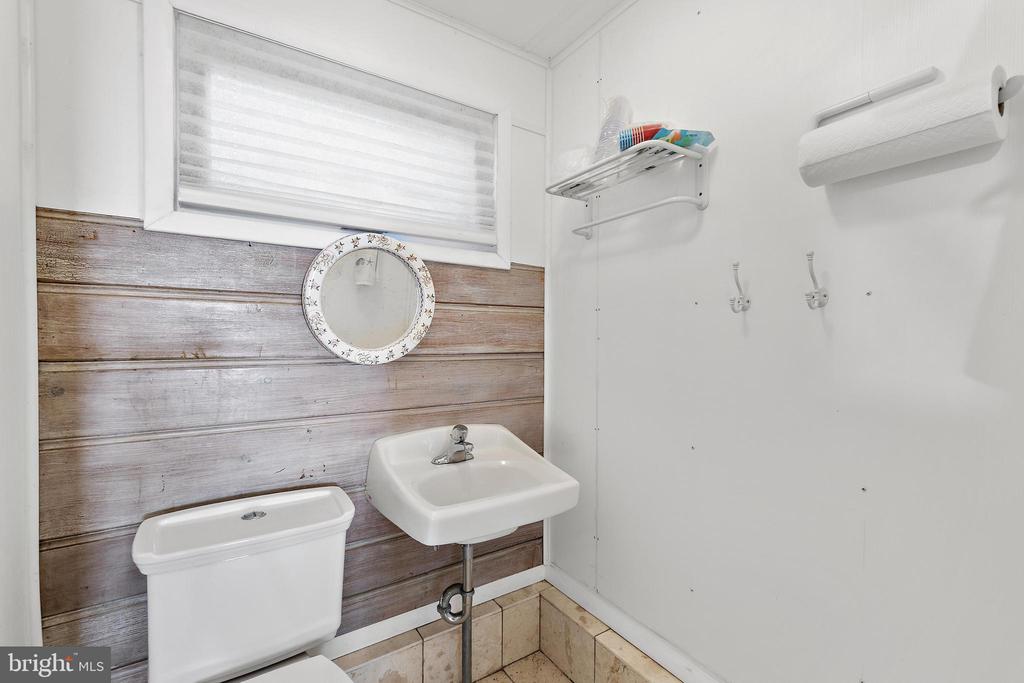 41 W OCEAN VIEW DRIVE