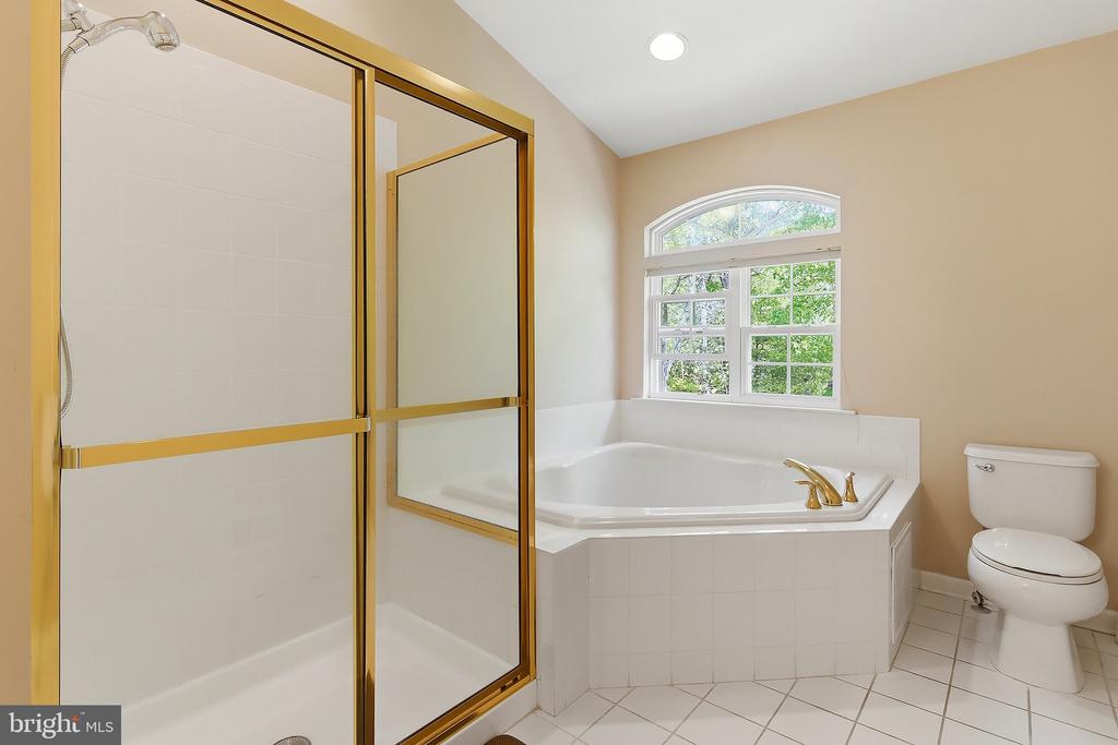 101 WINDWARD DRIVE