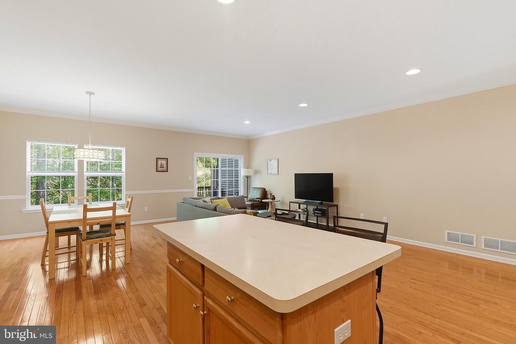 101 WINDWARD DRIVE