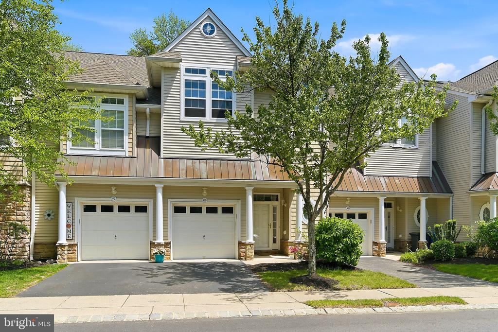 101 WINDWARD DRIVE