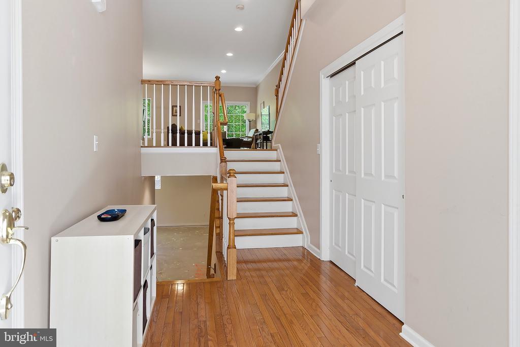 101 WINDWARD DRIVE