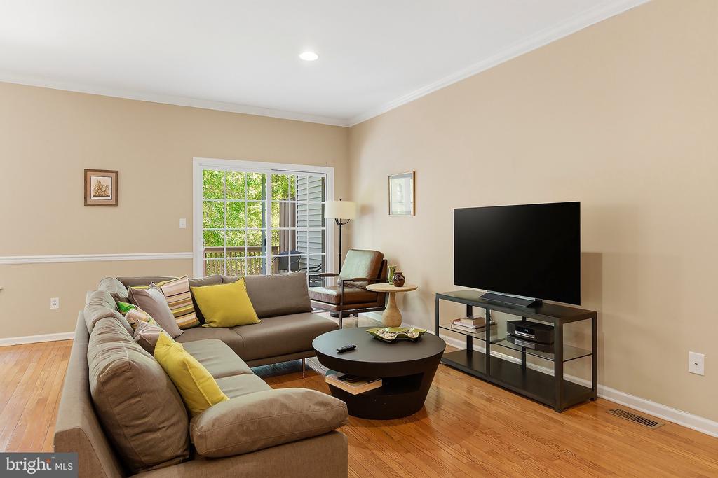 101 WINDWARD DRIVE