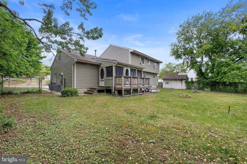 28 MEMORIAL DRIVE