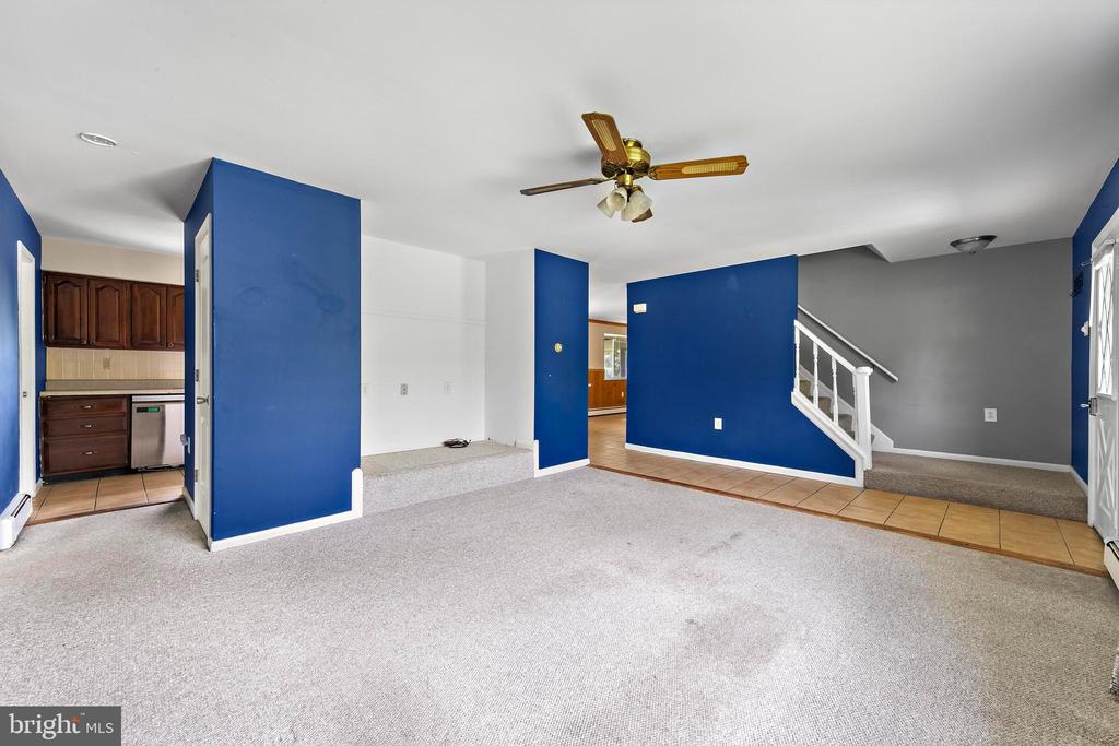 28 MEMORIAL DRIVE