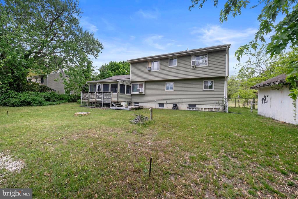 28 MEMORIAL DRIVE