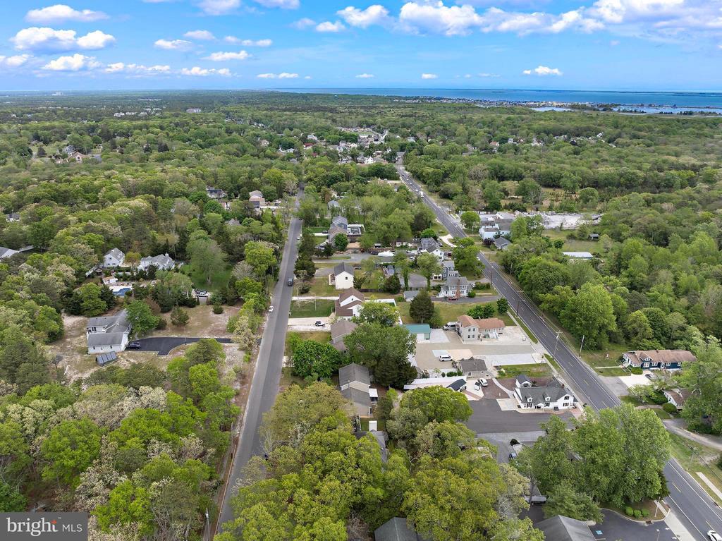 28 MEMORIAL DRIVE