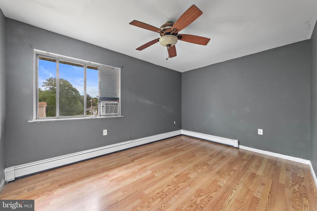 28 MEMORIAL DRIVE