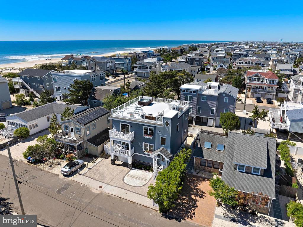 120 E 30TH STREET