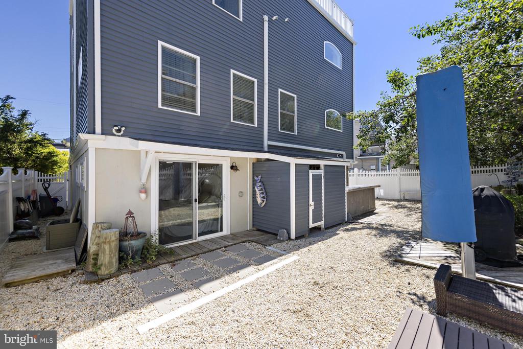 120 E 30TH STREET
