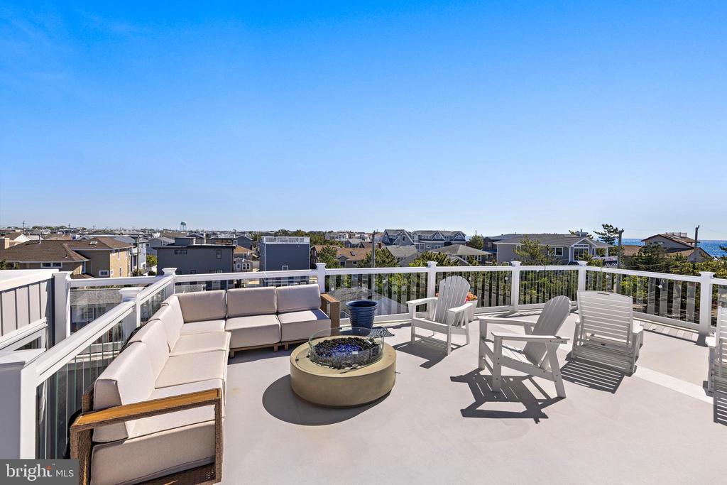 120 E 30TH STREET