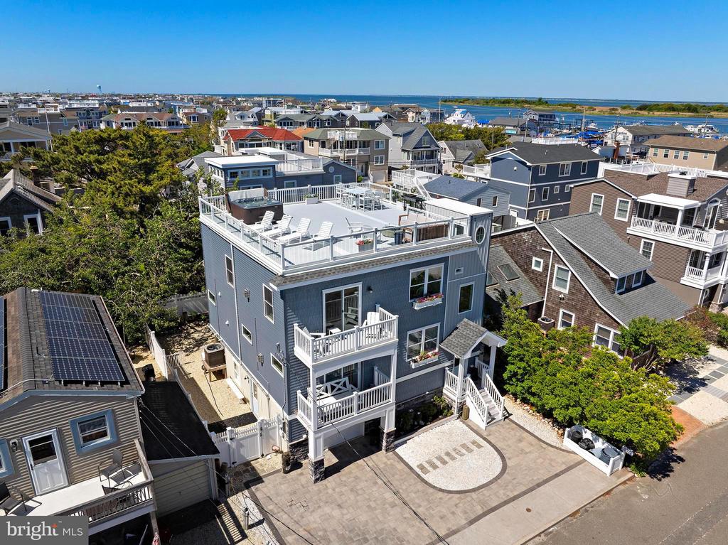 120 E 30TH STREET