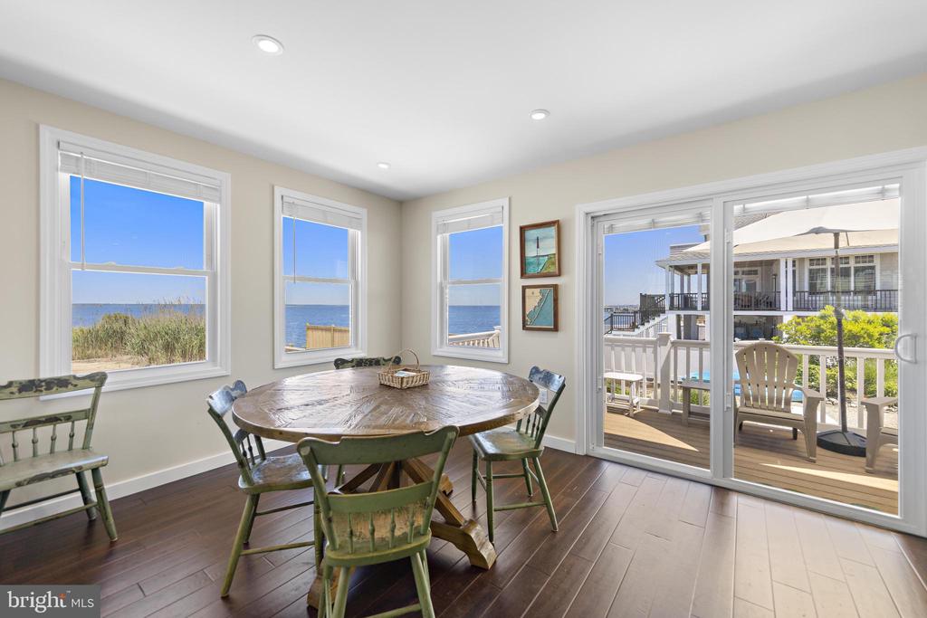 16 STARBOARD ROAD