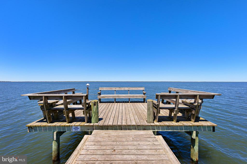 16 STARBOARD ROAD