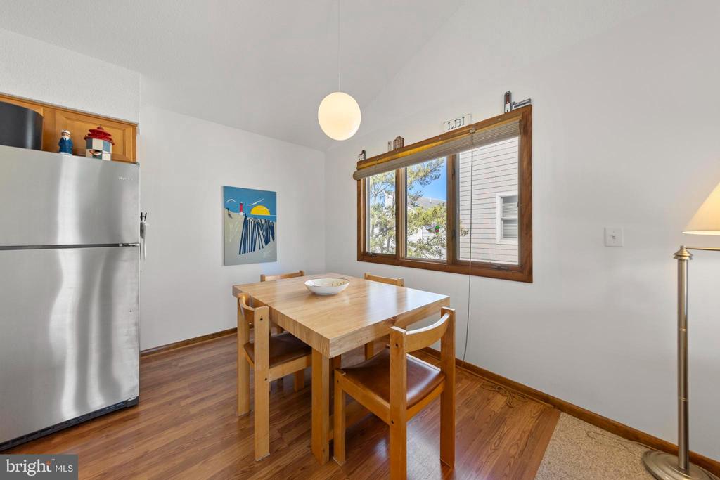 6 W CULVER AVENUE