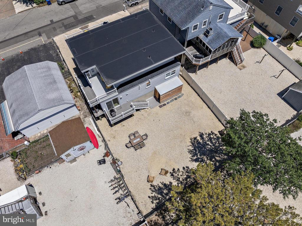 340 KENTFORD AVENUE