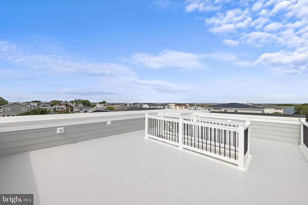 309 W 16TH STREET