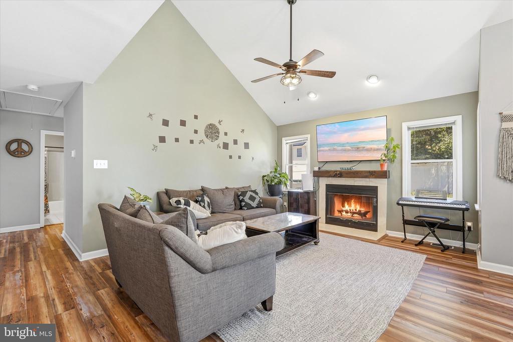 515 CORAL LANE