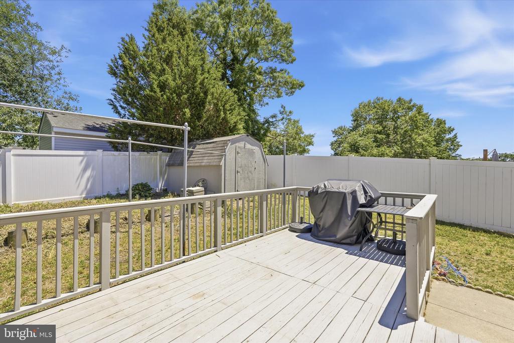515 CORAL LANE